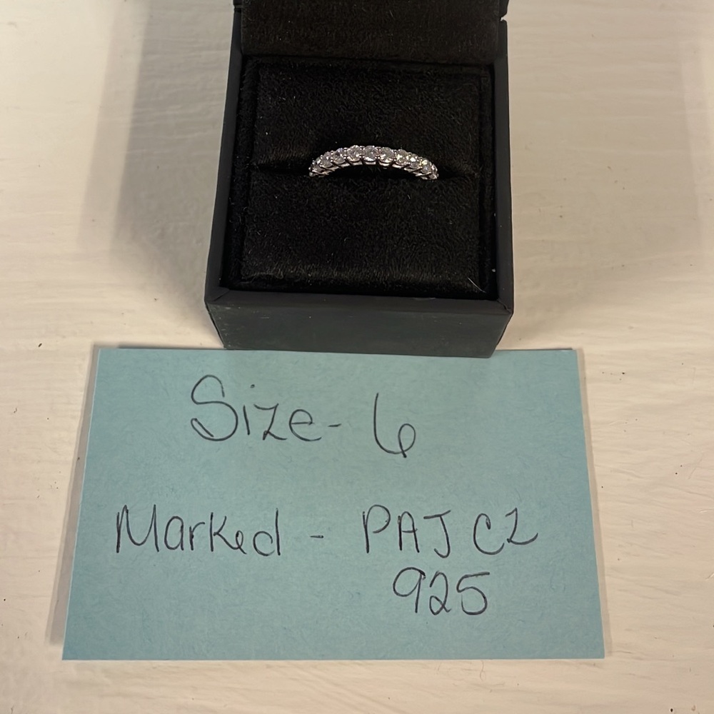 Ring - Picture 3 of 3
